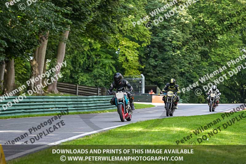 cadwell no limits trackday;cadwell park;cadwell park photographs;cadwell trackday photographs;enduro digital images;event digital images;eventdigitalimages;no limits trackdays;peter wileman photography;racing digital images;trackday digital images;trackday photos